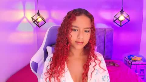 Snapshot of sophiee_velvet chatting on 27, 9, 2025 online show from 27, 9, 2025