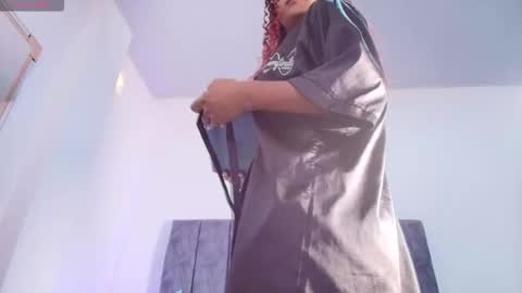 Snapshot of sophiee_velvet chatting on 27, 2, 2026 online show from 27, 2, 2026