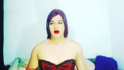 Snapshot of sophiehillsxo chatting on 10, 4, 2026 sophiehillsxo online show from 10, 4, 2026