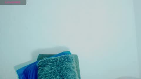 sophiehillsxo online show from 15, 5, 2026