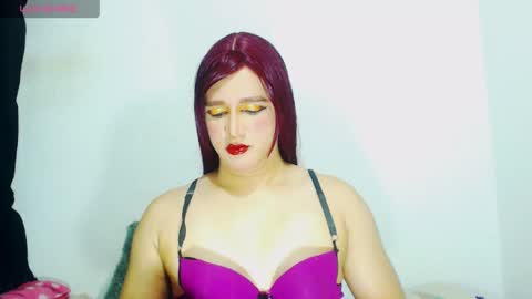sophiehillsxo online show from 16, 5, 2026