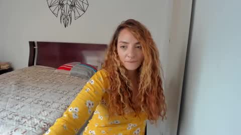 Snapshot of sophielatina chatting on 13, 12, 2024 Sophia online show from 13, 12, 2024