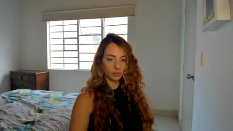 Snapshot of sophielatina chatting on 29, 1, 2025 Sophia online show from 29, 1, 2025