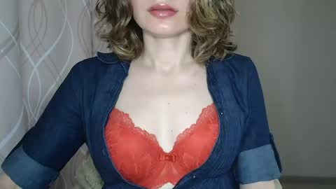 Snapshot of sophiemisss chatting on 12, 5, 2026 Sophiemisss online show from 12, 5, 2026