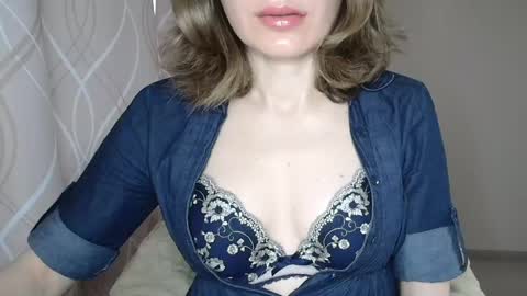 Snapshot of sophiemisss chatting on 17, 5, 2026 Sophiemisss online show from 17, 5, 2026