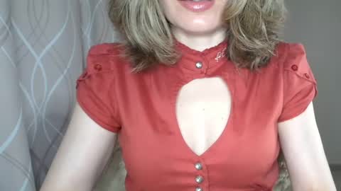 Snapshot of sophiemisss chatting on 28, 5, 2026 Sophiemisss online show from 28, 5, 2026