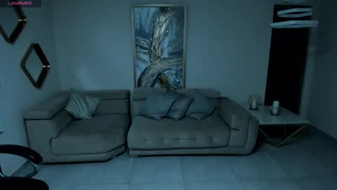 Sophie  Palmer online show from 24, 11, 2025