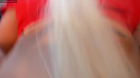 Sophie  Palmer online show from 28, 11, 2025