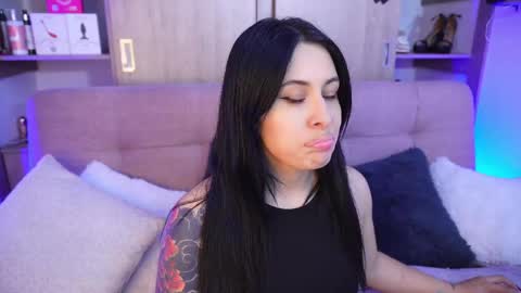 Sophiie online show from 15, 4, 2026