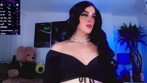 Sophie Sweet online show from 5, 10, 2025