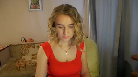 Snapshot of sophilorens chatting on 22, 2, 2025 Sophi online show from 22, 2, 2025