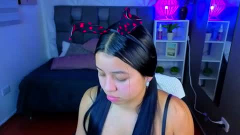 Snapshot of sophyadams_ chatting on 23, 6, 2026 Sophy online show from 23, 6, 2026