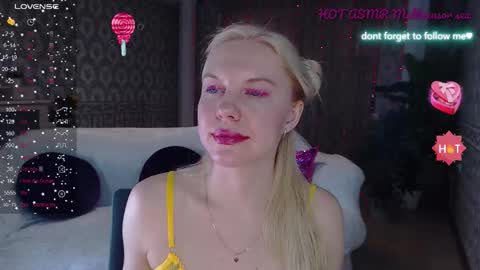 Lisa online show from 12, 9, 2025