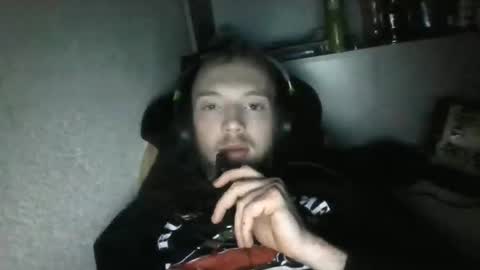 soumi854640 online show from 25, 11, 2025