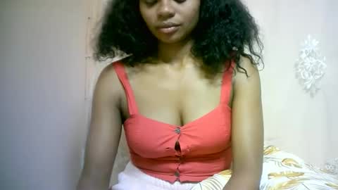 Snapshot of sourayaa chatting on 6, 5, 2026 sourayaa online show from 6, 5, 2026