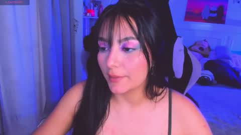 Snapshot of soy___lili chatting on 13, 12, 2025 Lili online show from 13, 12, 2025