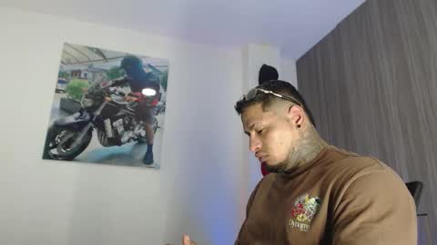 soy_apolo online show from 10, 10, 2025