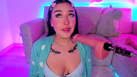 Snapshot of soy_camila_ chatting on 1, 2, 2025 soy_camila_ online show from 1, 2, 2025