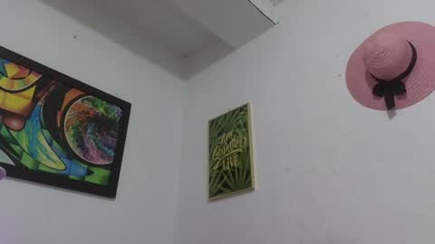 Snapshot of soy_isabel chatting on 11, 1, 2025 soy_isabel online show from 11, 1, 2025