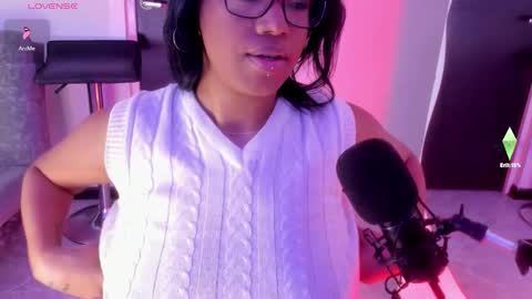 Snapshot of soymaria_ chatting on 14, 2, 2026 online show from 14, 2, 2026