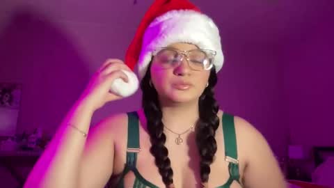 Soyoceanne online show from 20, 12, 2025