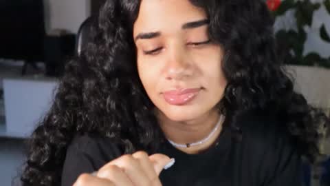 You want to talk to me more personal follow me in My Channel VIP  50 the discount       online show from 27, 9, 2025