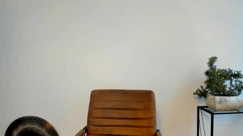 Snapshot of spacegirl42o chatting on 9, 1, 2025 Spacegirl online show from 9, 1, 2025