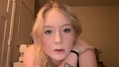 Snapshot of spadesx86 chatting on 8, 3, 2025 spadesx86 online show from 8, 3, 2025