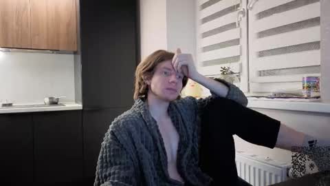Snapshot of spaisenok chatting on 16, 10, 2025 Mike online show from 16, 10, 2025