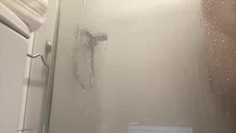 Snapshot of spanish_hetero chatting on 28, 11, 2025 SPANISH HETERO online show from 28, 11, 2025