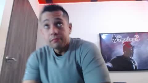     online show from 15, 9, 2025