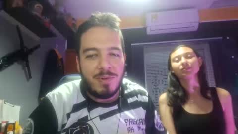 Snapshot of specialguests chatting on 31, 12, 2024 Invitadas Especiales online show from 31, 12, 2024