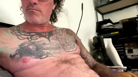 specter1972 online show from 3, 5, 2026