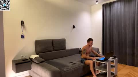 Alex online show from 21, 10, 2025