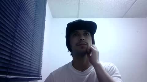 sperm_donor94 online show from 5, 4, 2026