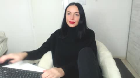 Carla online show from 15, 2, 2025