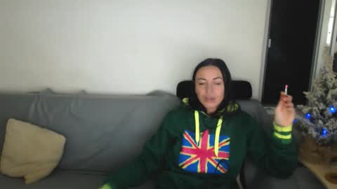 Carla online show from 14, 12, 2025