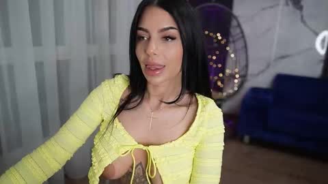 Snapshot of spicy_maple chatting on 10, 11, 2025 Spicy Maple online show from 10, 11, 2025