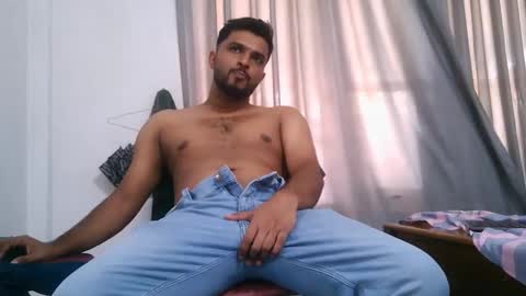 Snapshot of spicybuoy chatting on 28, 9, 2025 spicybuoy online show from 28, 9, 2025