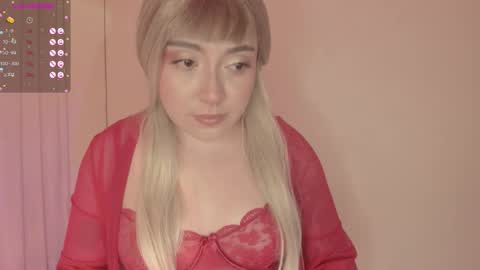 Snapshot of spicyvainilla chatting on 24, 2, 2026 Valeria online show from 24, 2, 2026