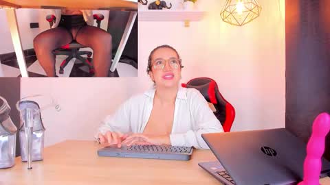 Snapshot of spicywhite_ chatting on 28, 2, 2026 Spicy online show from 28, 2, 2026