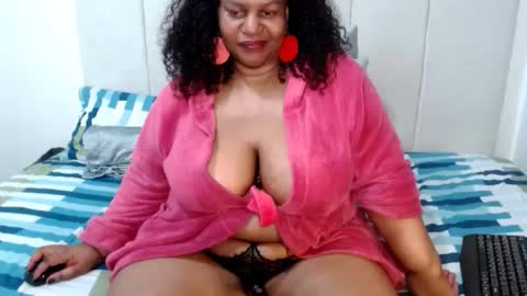 Snapshot of splendidtalitha chatting on 20, 5, 2026 SplendidTalitha online show from 20, 5, 2026