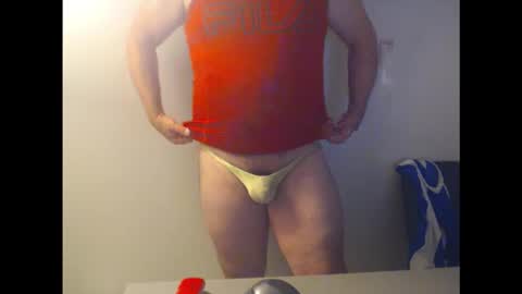 Snapshot of spndxslmr chatting on 16, 10, 2025 musclegrowthfantasy online show from 16, 10, 2025
