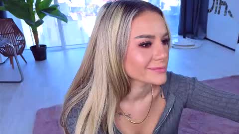 Anna online show from 2, 11, 2025