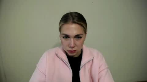 Karina online show from 23, 4, 2026