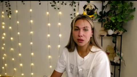Snapshot of sport_tall_karina chatting on 28, 5, 2026 Karina online show from 28, 5, 2026