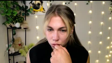 Snapshot of sport_tall_karina chatting on 9, 6, 2026 Karina online show from 9, 6, 2026