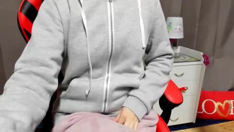 Sporty Kate online show from 1, 3, 2025