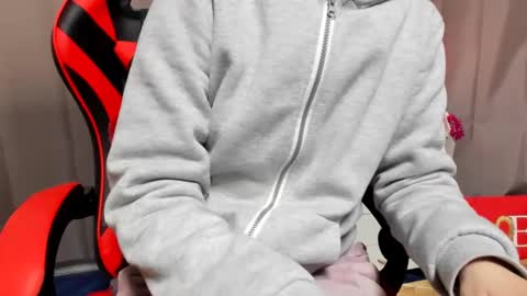 Sporty Kate online show from 2, 3, 2025