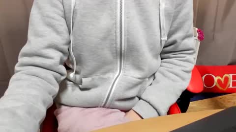 Sporty Kate online show from 5, 3, 2025